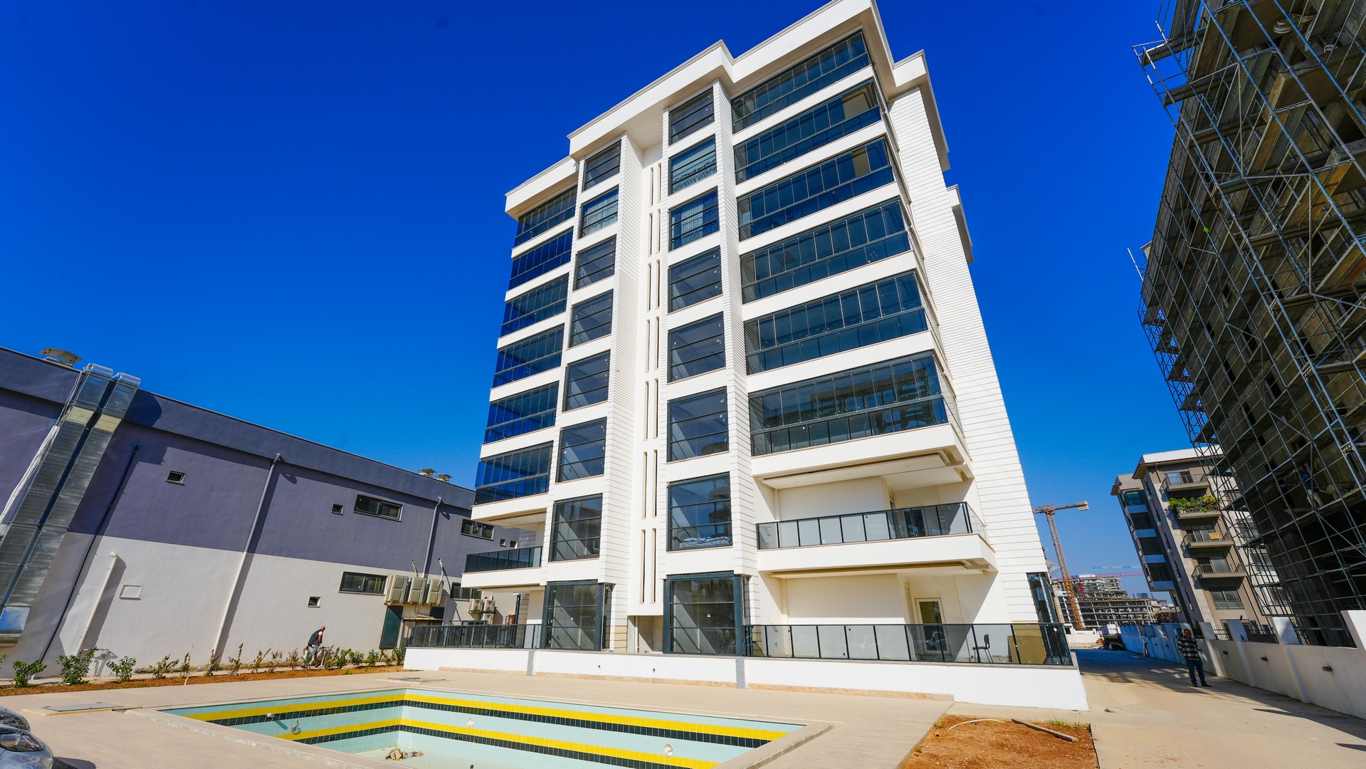 Image of A spacious 2+1 apartment from the developer in a new residential complex